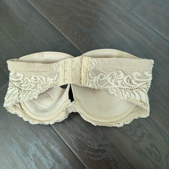 NWOT NATORI FEATHERS  PLUNGE STRAPLESS BRA 34D - Picture 5 of 6